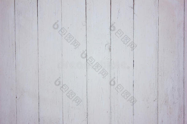 谷仓木墙刨宽纹理。 旧的<strong>实木</strong>板条粗糙破旧的水平背景。 油漆剥落的风化是