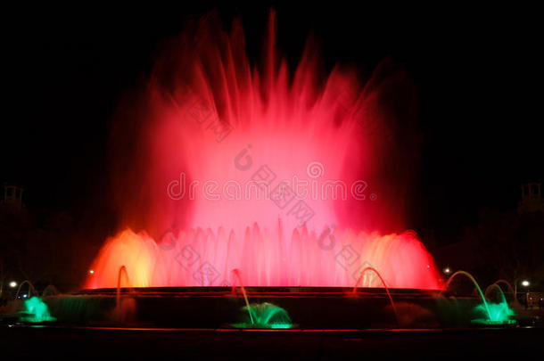 巴塞罗那蒙特威奇魔法喷泉