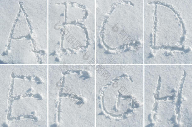 雪字体集中的英文字母表