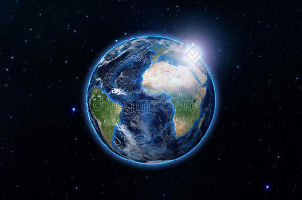 蓝色行星地球从<strong>太空</strong>显示美国和非洲，美国，地球世界与蓝色辉光边缘和阳光日出在<strong>太空</strong>中