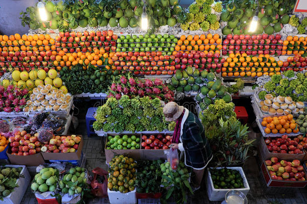 水果店，农产品在农民市场