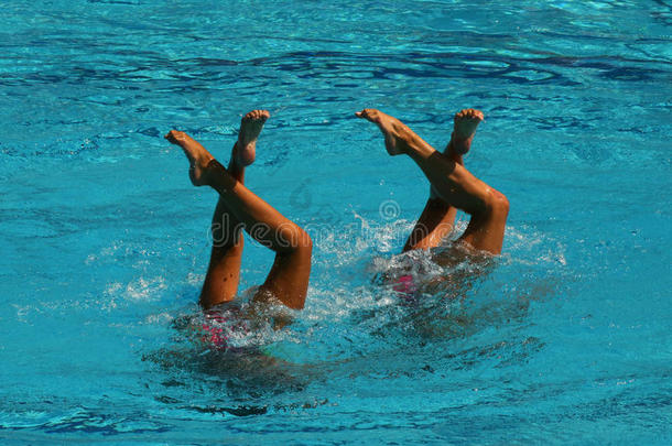 水上运动芭蕾蓝色身体中心