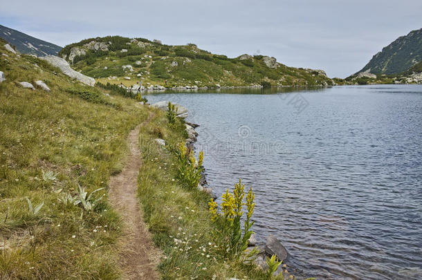 皮林<strong>山</strong>波波沃<strong>湖</strong>清澈的<strong>湖</strong>水<strong>美景</strong>