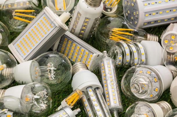 各种类型的生态LED灯泡家族