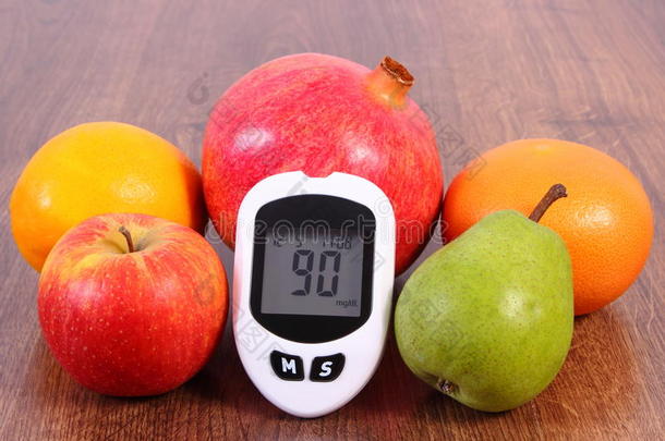葡萄糖计与新鲜水果，糖尿病和健康营养