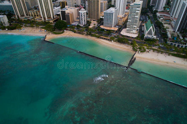 怀基基海滩夏威夷的航空图像