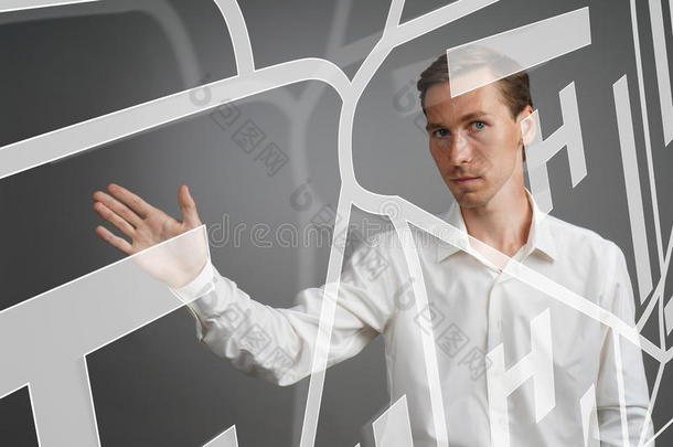 未来的技术，导航，位置概念。 男子显示透明屏幕与GPS导航地图。