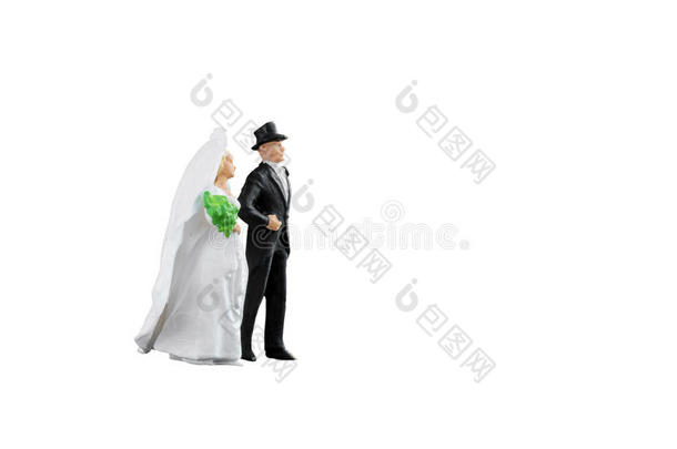 特写微型人婚礼新娘和新郎夫妇