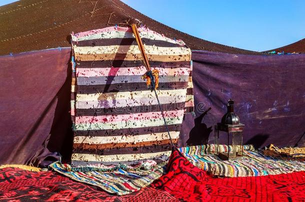 在摩洛哥沙漠的游牧帐篷上特写