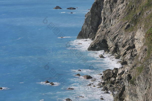 海滩海岸海岸线目的地泡沫