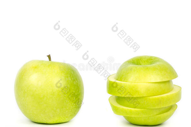 白底绿苹果