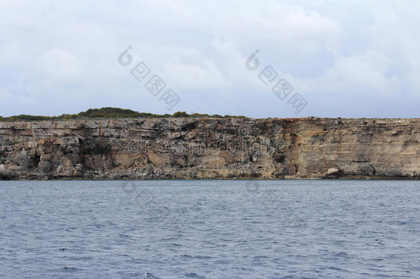 大岩石和地中海，蓝色泻湖，戈佐，<strong>马耳他</strong>共和国