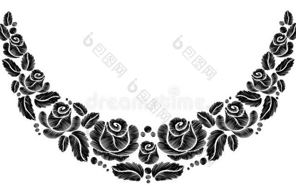 白色背景上的黑色玫瑰刺绣。 民族花卉颈线花卉设计图形时尚穿着