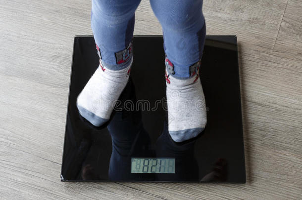 孩子的体重，体重，体重