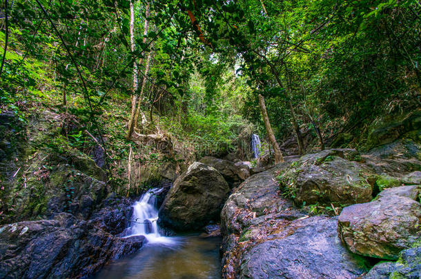 哥斯达黎加自然背景<strong>旅游</strong>目的地里约CelestecostaRica自然背景<strong>旅游</strong>目的地里约Celeste