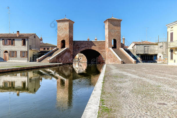 Comacchio，意大利。 埃米莉亚·罗马尼亚的<strong>小威尼斯</strong>