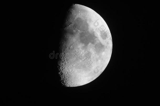 美女地球月亮神秘夜