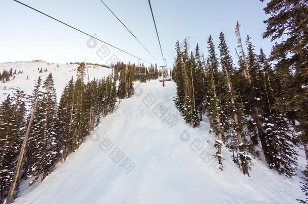 高山滑雪