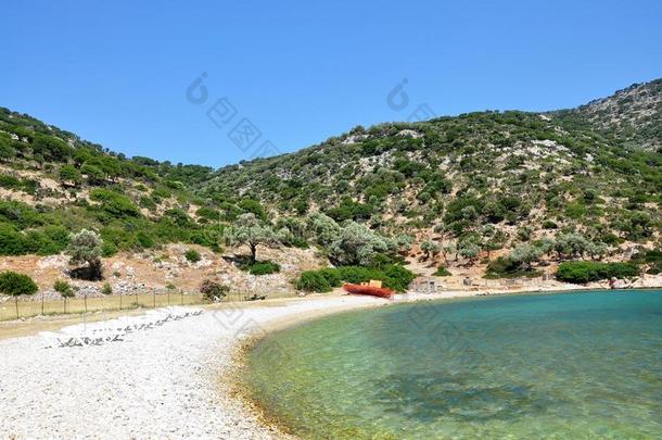 希腊阿隆尼斯岛杰拉卡斯海滩。