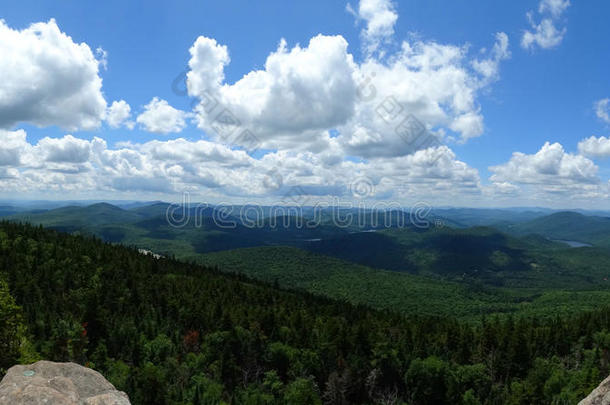 鹤山