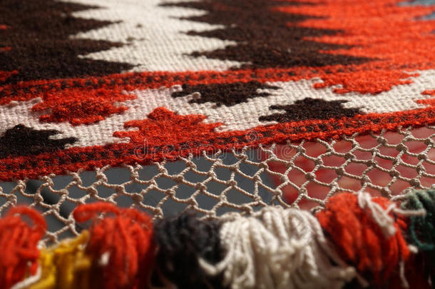 手工做的地毯。 传统的羊毛手做地毯