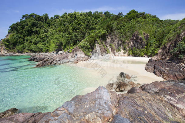 美丽的沙滩和海洋，PhangNGA的热带海滩，安达曼海