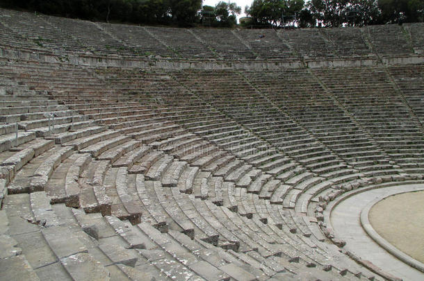 古代的吸引背景建设乡村