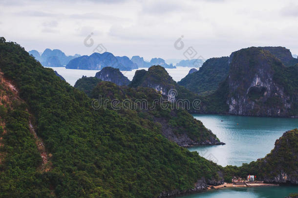 越南哈龙湾美景，东南亚岛屿风景