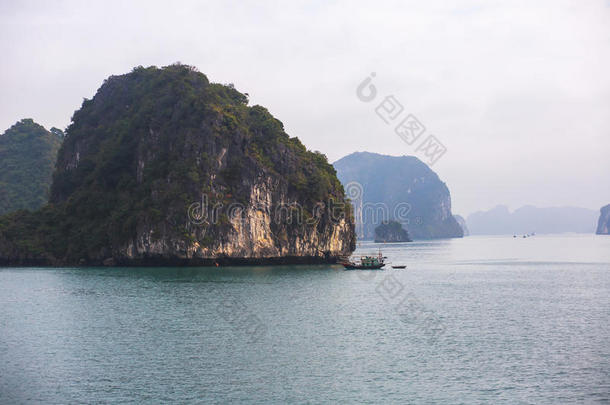 越南哈龙湾美景，<strong>东南亚</strong>岛屿<strong>风景</strong>