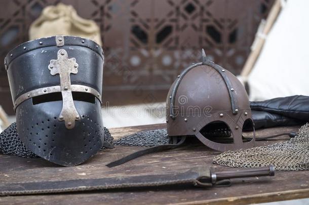 头盔骑士中世纪古老的保护