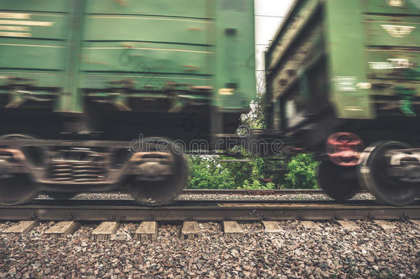 <strong>货运</strong>列车，车轮，侧视，<strong>铁路</strong>货车运动模糊效应。