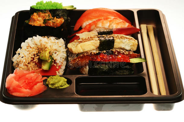 日本传统寿司<strong>套餐</strong>