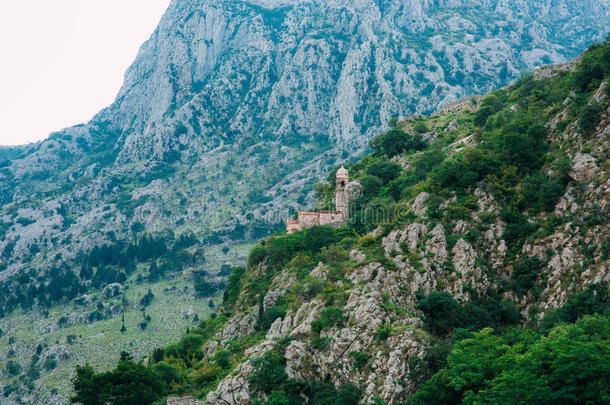 教堂戈斯帕奥兹德拉夫利亚的<strong>科托尔</strong>在墙上，黑山，<strong>科托尔</strong>