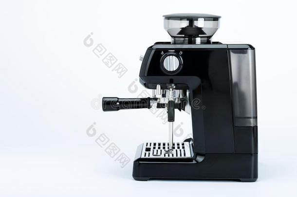 黑色手动咖啡机与磨床在白色背景，侧面视图