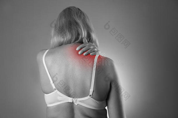 疼痛地区关节炎后面背痛