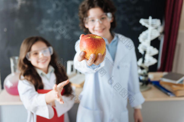 苹果生物工程生物技术脑白种人