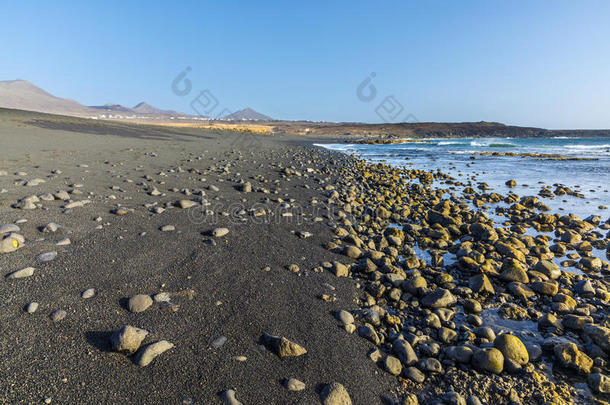 黑色<strong>火山</strong>海滩