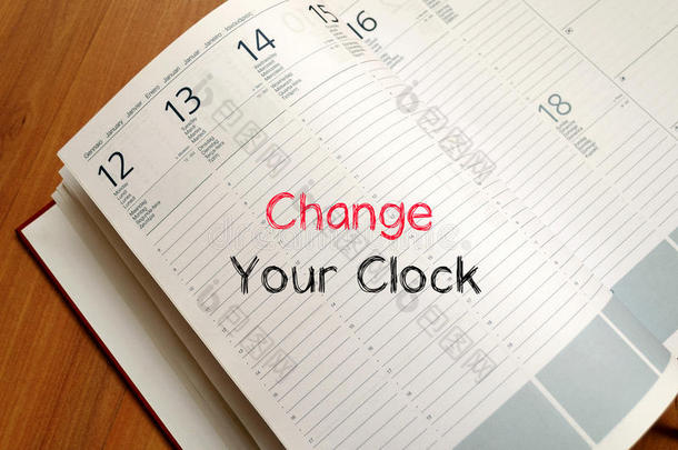 在笔记本上改变你的时钟文本概念