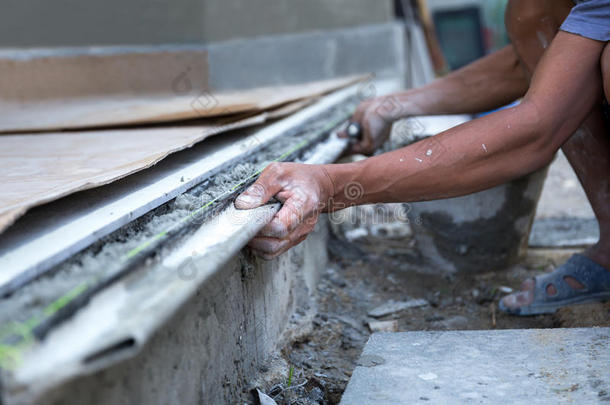 建设者建筑水泥混凝土建设