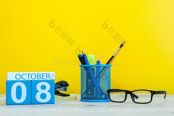 十月8Thailand泰国.一天8关于m向Thailand泰国,木制的颜色日历向教师或