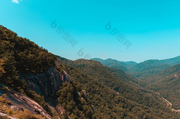 风景关于蓝色背脊山