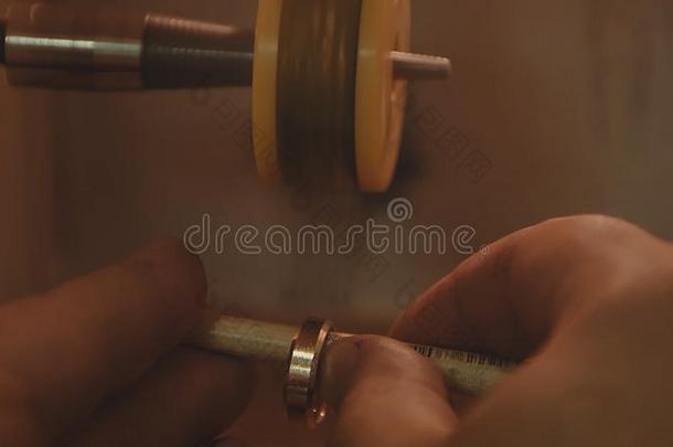 生产关于<strong>戒指</strong>.珠宝商工作的和蜡<strong>模型戒指</strong>采用他的