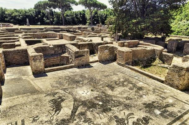 Cisiarii古罗马的帝国热的沐浴-冷水浴室-风景采用
