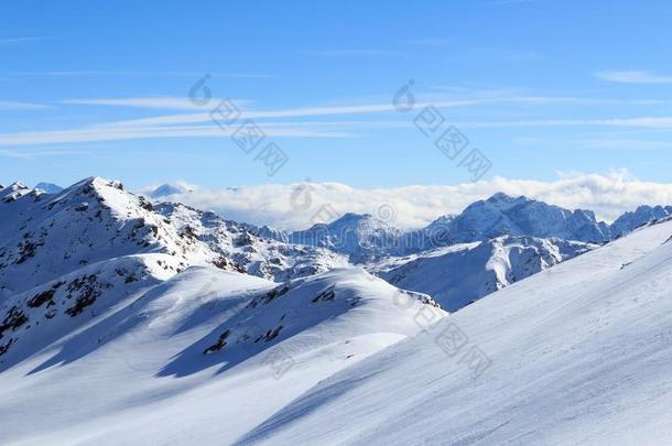 山全景画和雪和蓝色天采用w采用ter采用<strong>吐司</strong>高山