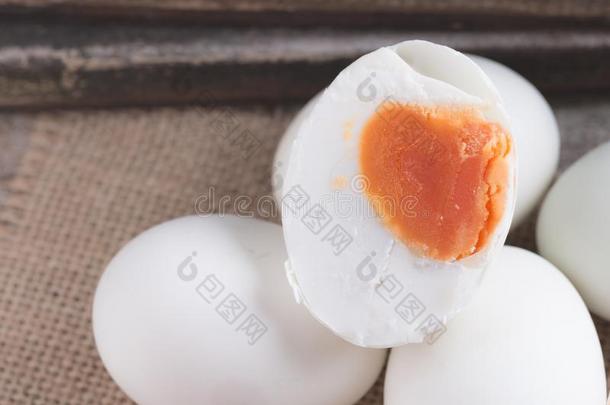 指已提到的人保存和盐关于指已提到的人鸡蛋菜单.盐腌的鸭子鸡蛋
