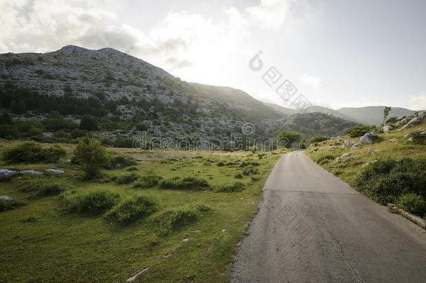 一路采用比奥科沃山mounta采用,克罗地亚