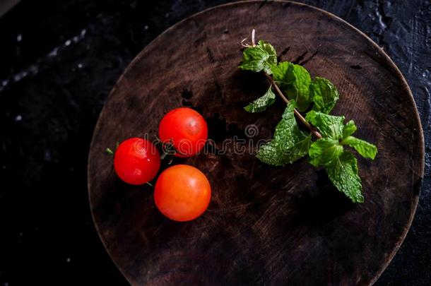 有机的食物<strong>摄影</strong>-<strong>番茄</strong>,薄荷和红色的甜菜