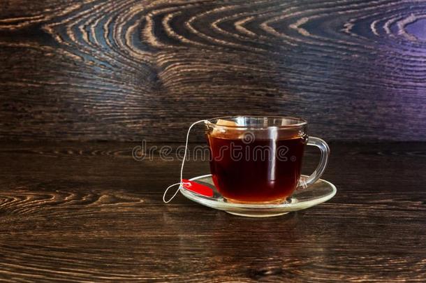 杯子关于茶水向指已提到的人背<strong>景墙</strong>关于木材
