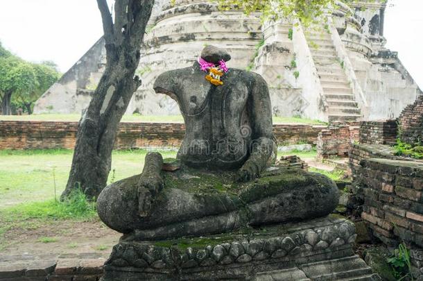 圆形的旅游泰国七月2017-大城府-泰国或高棉的佛教寺或僧院PovertyandHumanResourcesAbstracts斯