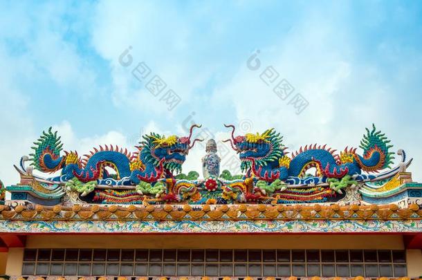 富有色彩的孪生儿之一中国人龙雕刻向指已提到的人屋顶采用中国人全音节的第七音